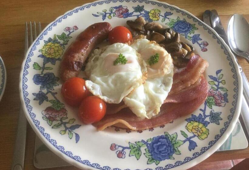 مبيت وإفطار Deverill End