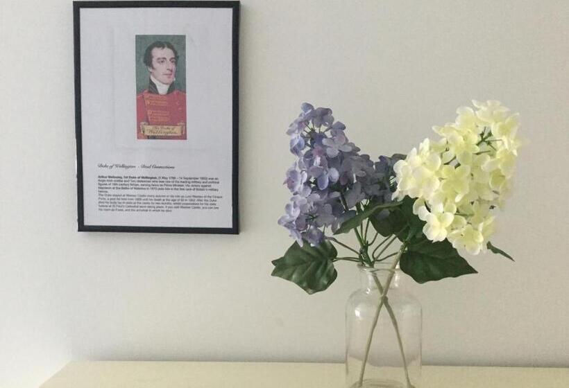 مبيت وإفطار Glebe House