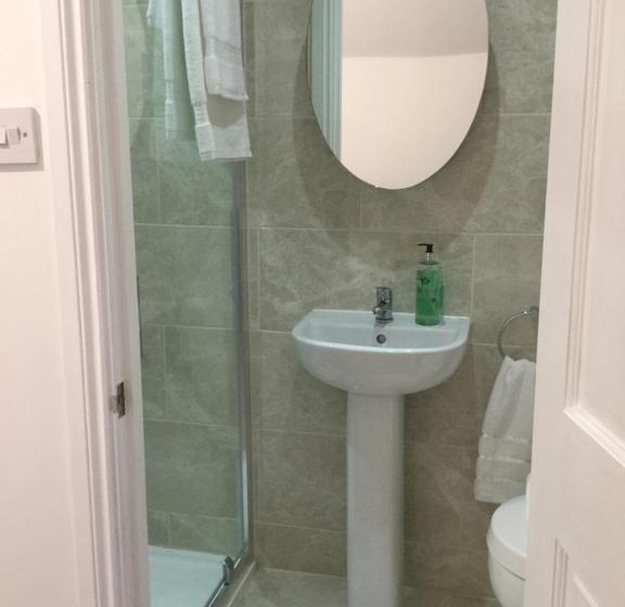 مبيت وإفطار Glebe House