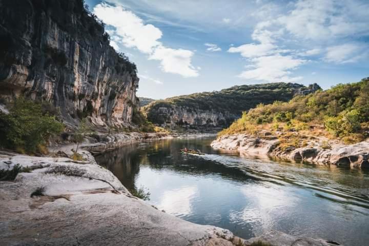 민박 Chambres D Hôtes & Jacuzzi   A L Ombre Des Amandiers