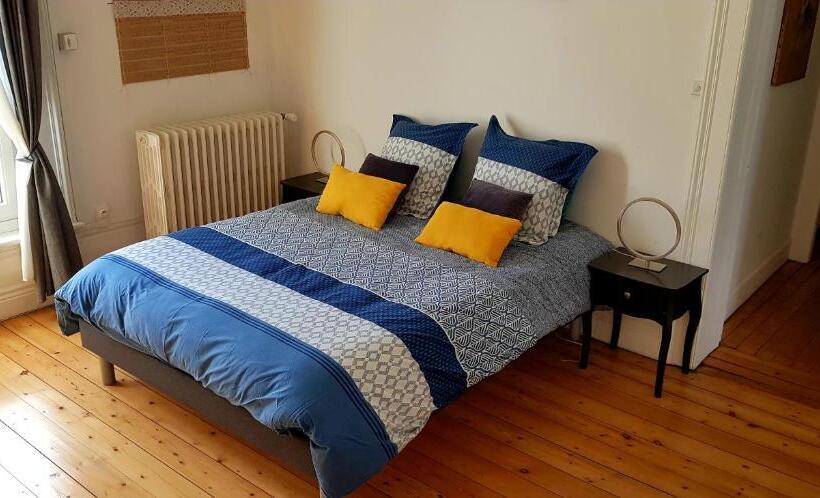 住宿加早餐  La Maison Des Dentelliers