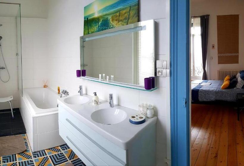 住宿加早餐  La Maison Des Dentelliers