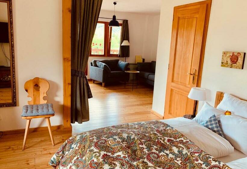 مبيت وإفطار Le Manoir Des Sens   Forêt De Bergheim