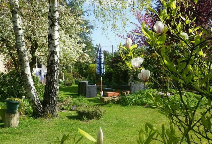 Bed and Breakfast Le Champ Du Petit Bois