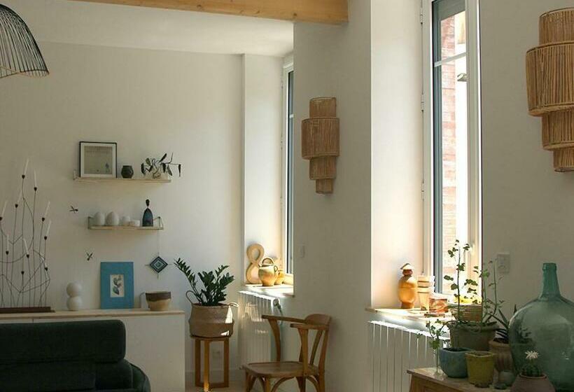 مبيت وإفطار Midi03