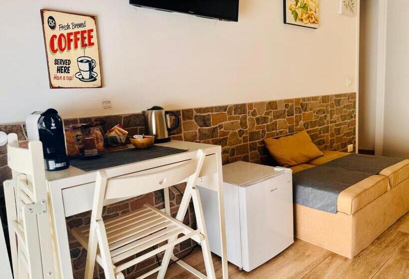 تختخواب و صبحانه Mimì Maison Bari