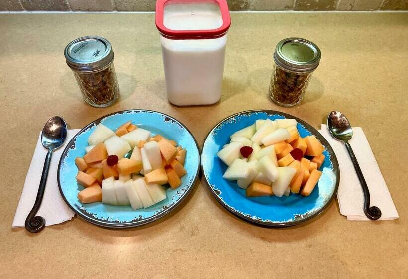 مبيت وإفطار My Big Art Project