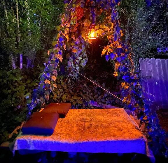 مبيت وإفطار My Big Art Project