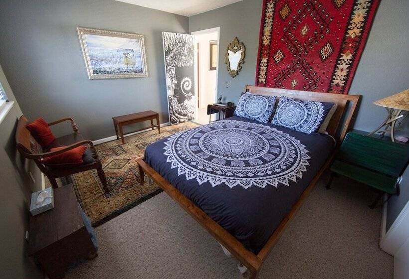 مبيت وإفطار My Big Art Project