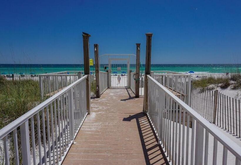 Destin Towers Middle Unit On The Beach!