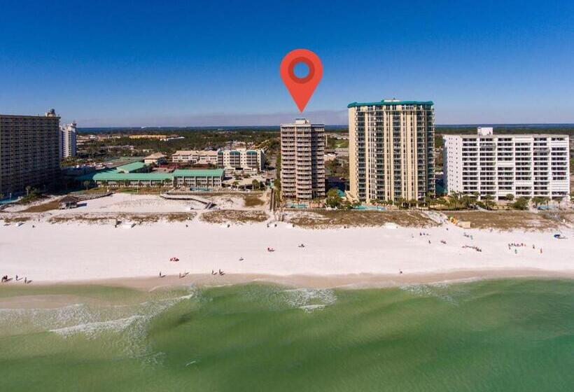 Destin Towers Middle Unit On The Beach!