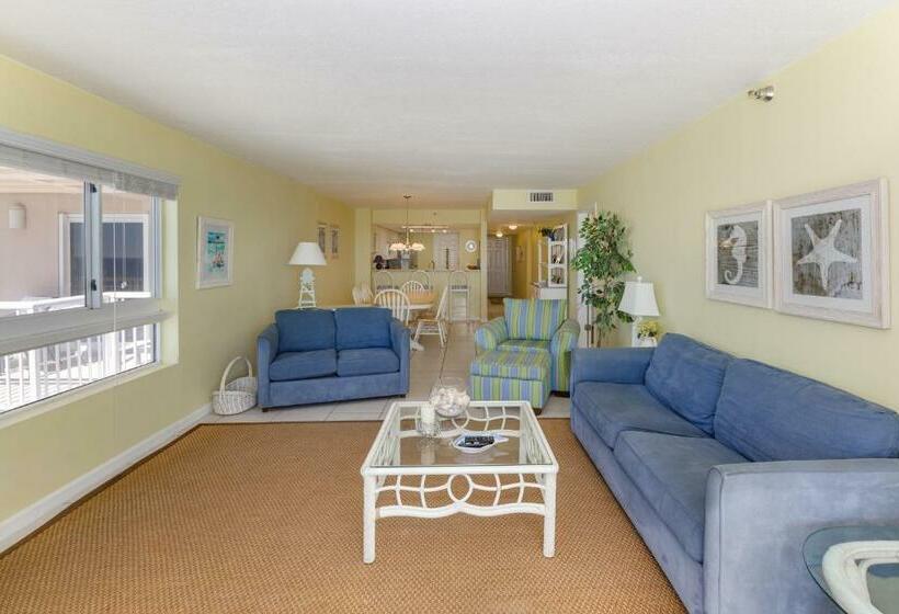 Destin Towers Middle Unit On The Beach!