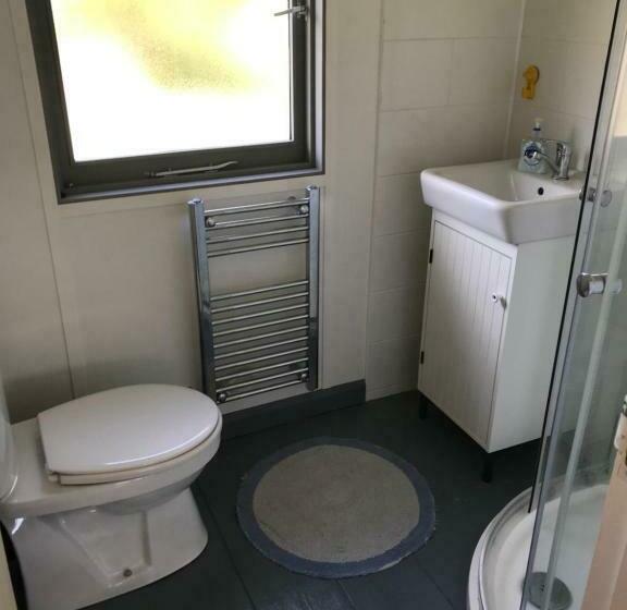 مبيت وإفطار Heatherbell Cottage Guest Accommodation