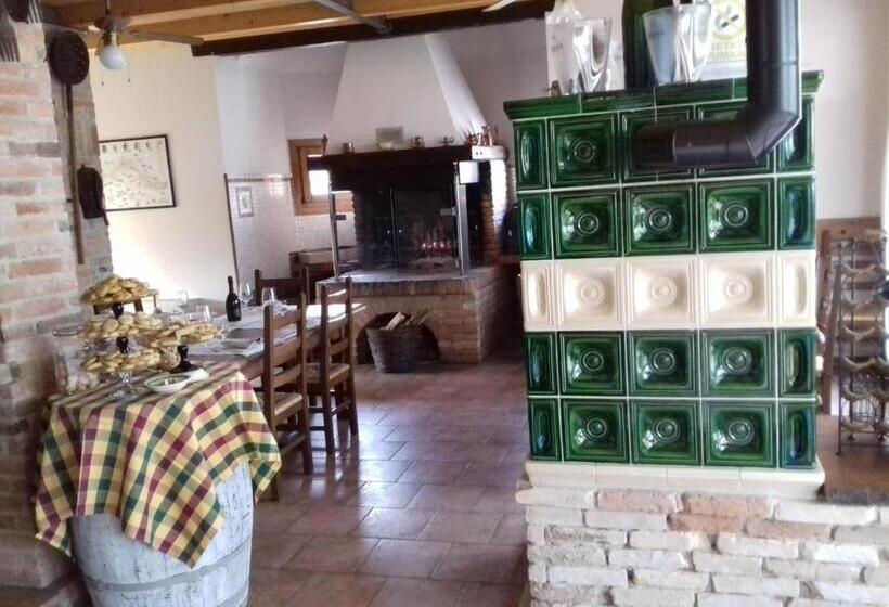 Отель Agriturismo Le Colonie