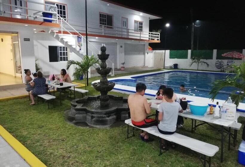 酒店 Villa Marán Chachalacas Ambiente Familiar