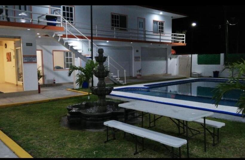 酒店 Villa Marán Chachalacas Ambiente Familiar