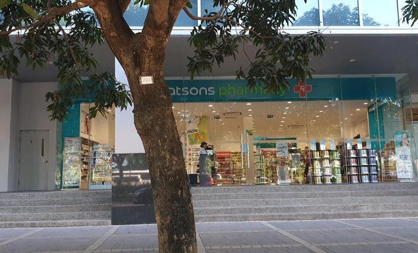 Mactan Newtown With Sun Set And Garden View