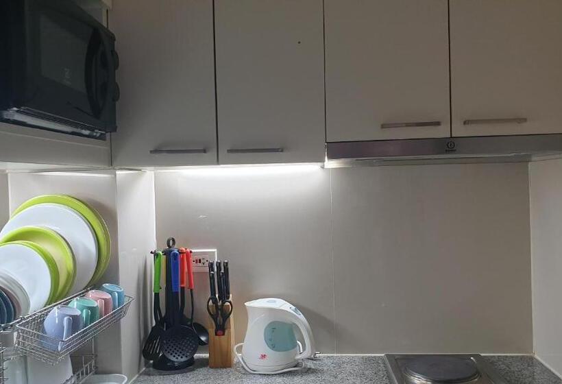 Mactan Newtown With Sun Set And Garden View