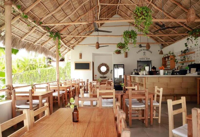 Marii Hotel Boutique