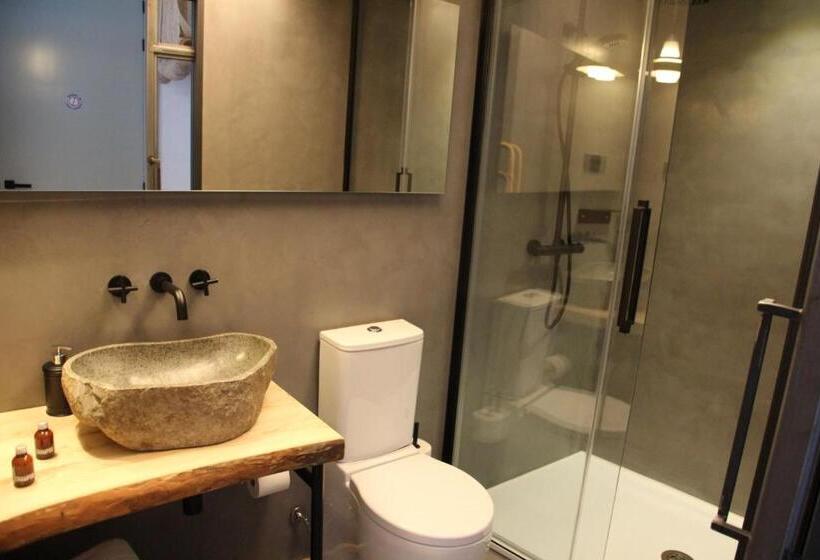 پانسیون 13 Suites