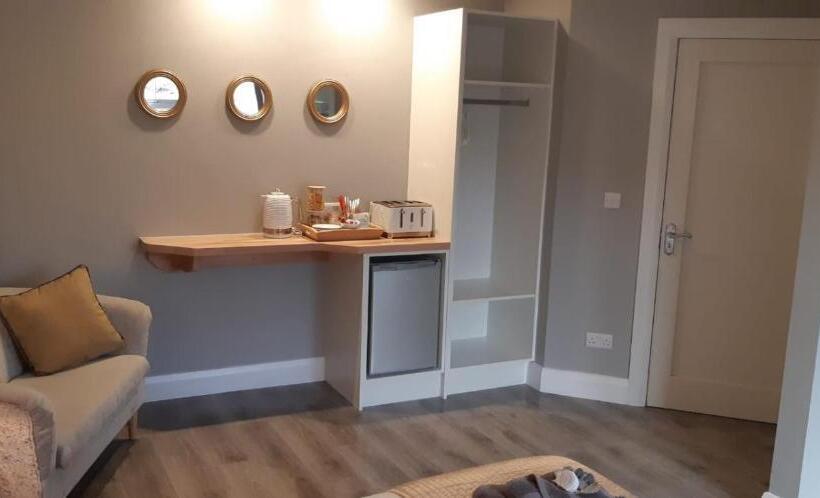 פנסיון Atlantic Sunset