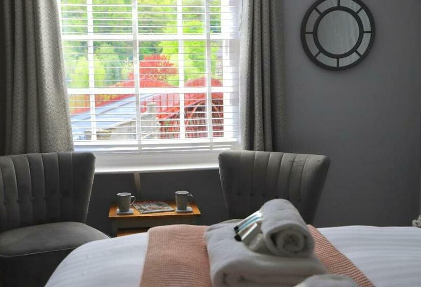 بنسيون Bridgeside Rooms