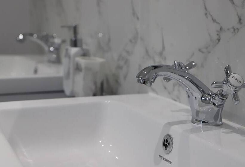 بنسيون Bridgeside Rooms