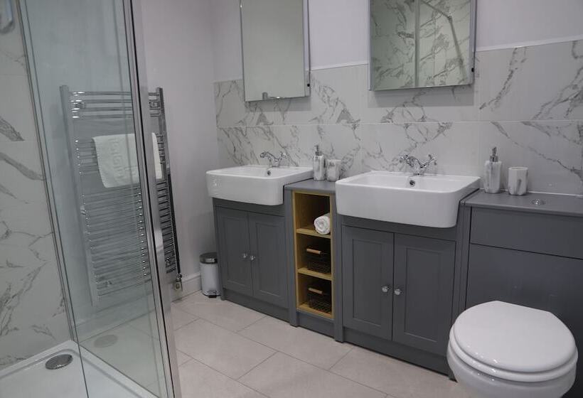 ペンション Bridgeside Rooms