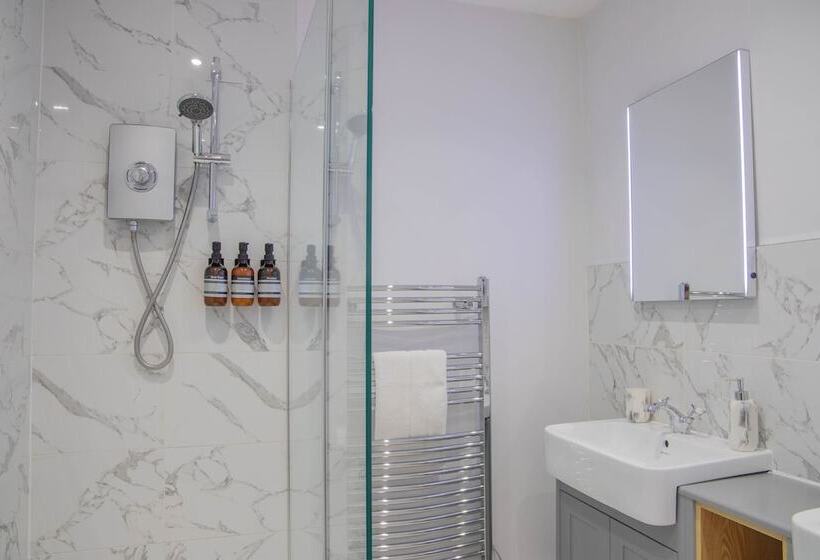 ペンション Bridgeside Rooms