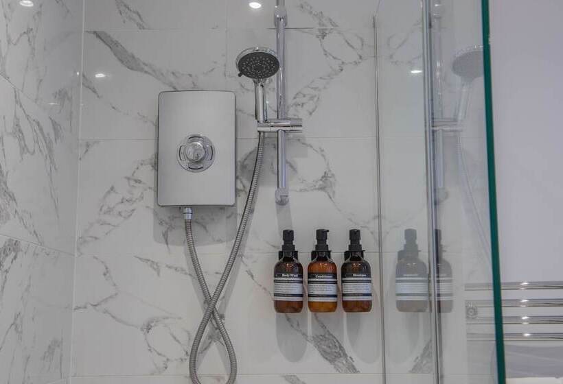 بنسيون Bridgeside Rooms