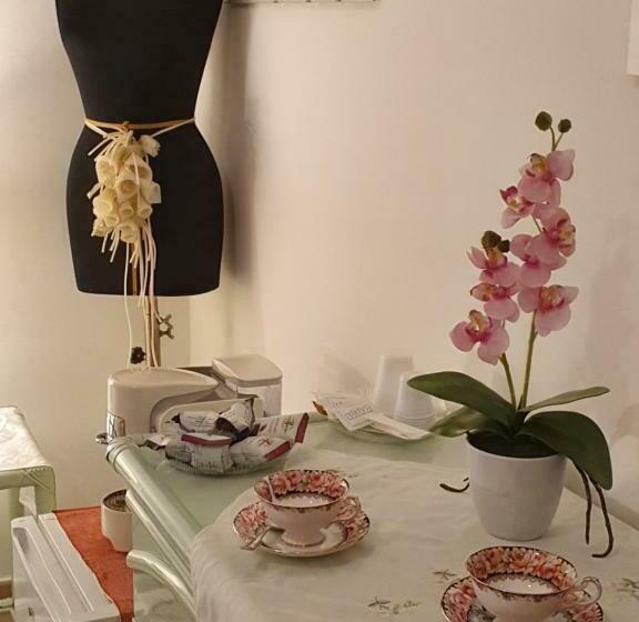 膳宿费 Bristol Apartment