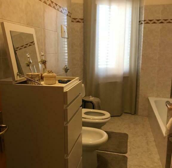 膳宿费 Bristol Apartment