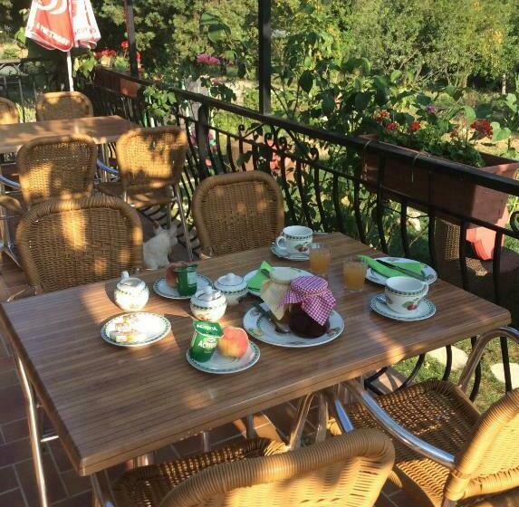 膳宿费 Clôt De Félines Chambre Spacieuse