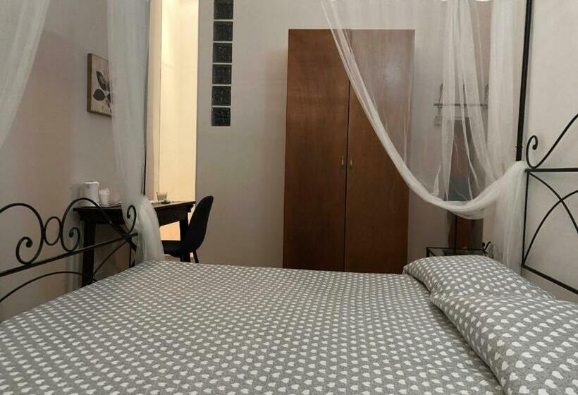 Пансион Four Seasons