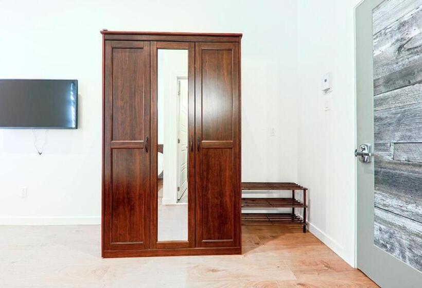 膳宿费 Homa Homestay Hotel By Olympic Stadium Montreal Auberge Hostel