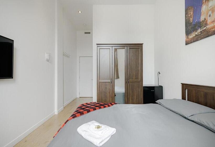 膳宿费 Homa Homestay Hotel By Olympic Stadium Montreal Auberge Hostel