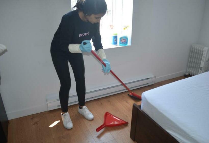 膳宿费 Homa Homestay Hotel By Olympic Stadium Montreal Auberge Hostel