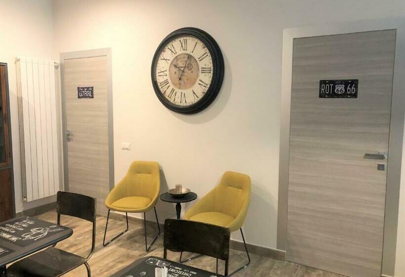 펜션 Industrial Chic House   Private Parking