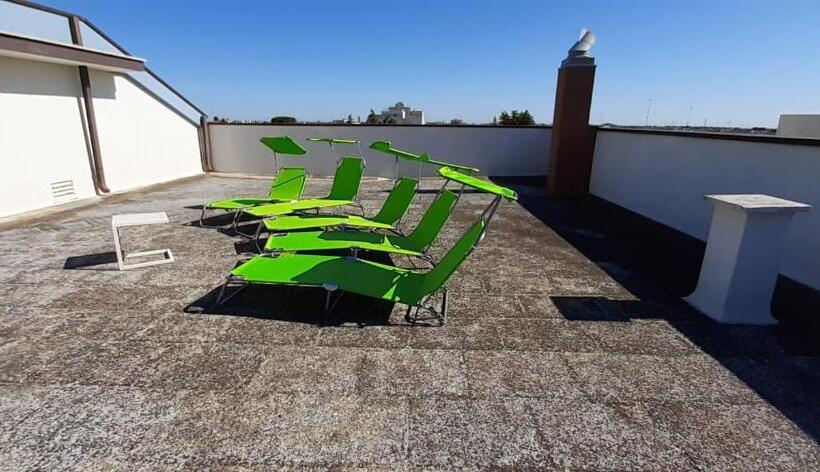 بنسيون La Casa Di Mariagrazia Rooms Con Cucina Condivisa E Terrazza