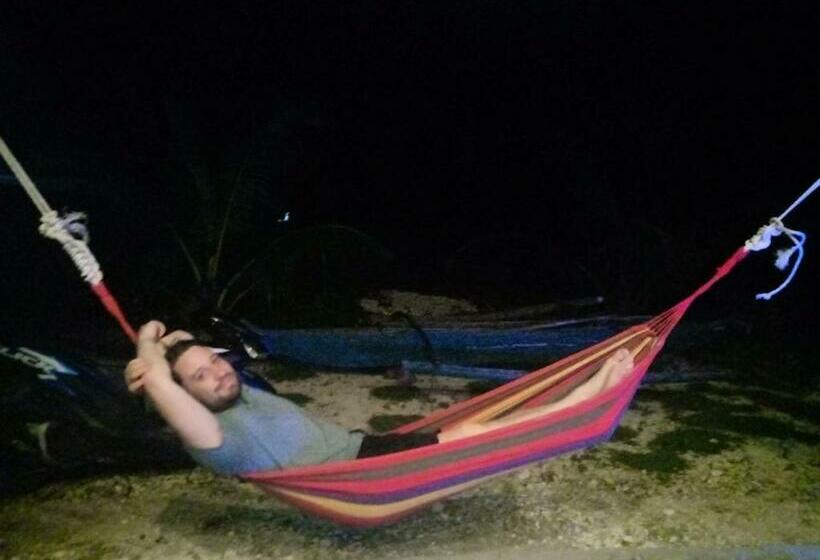 پانسیون Lighthaus Dp Garden Resort