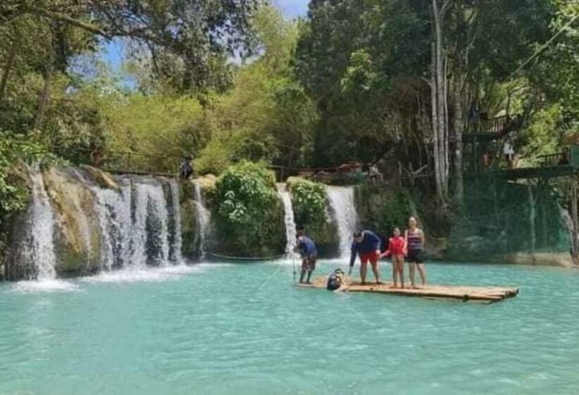 پانسیون Lighthaus Dp Garden Resort