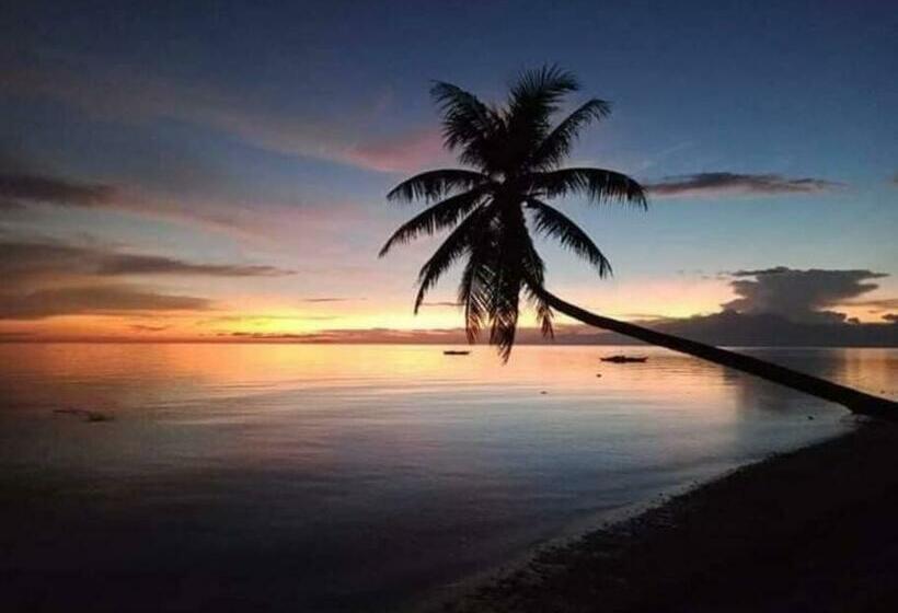 پانسیون Lighthaus Dp Garden Resort