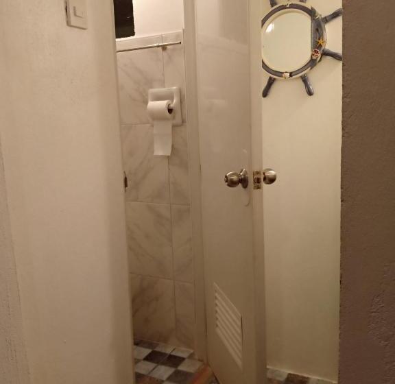 پانسیون Lighthaus Dp Garden Resort