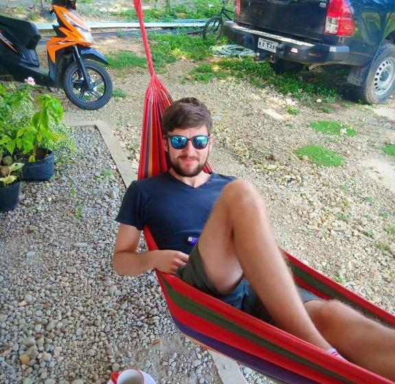 پانسیون Lighthaus Dp Garden Resort