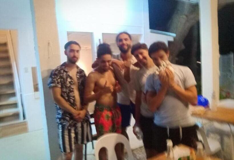 پانسیون Lighthaus Dp Garden Resort