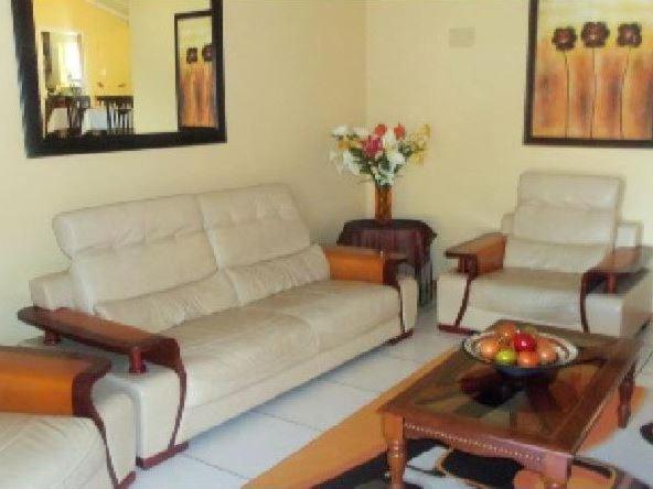 פנסיון Lilliz Guest House