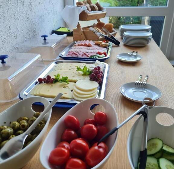 ペンション Mut.haus