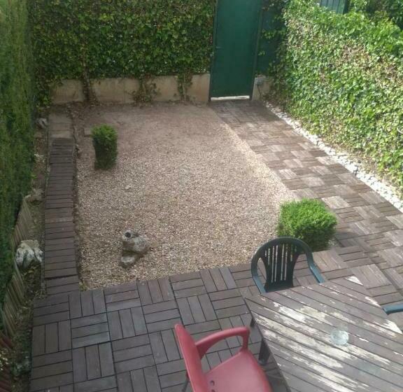 膳宿费 Plaza Ramon Santillan