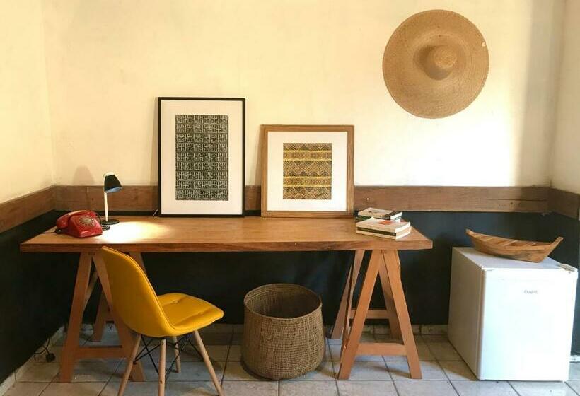 بنسيون Quintal Da Cuiarana   50m Da Praia Principal De Alter Do Chão