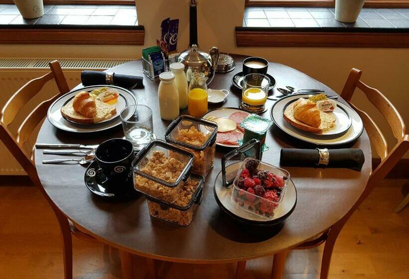 פנסיון The Smiddy Suite